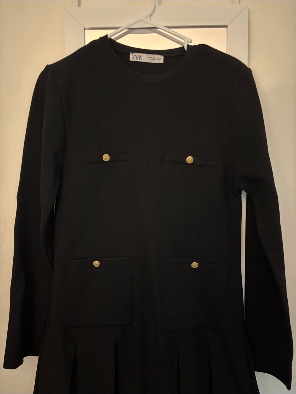 Zara Black Long-Sleeve Pleated Dress